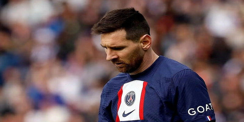 Drama Messi vs PSG: Ai đúng ai sai